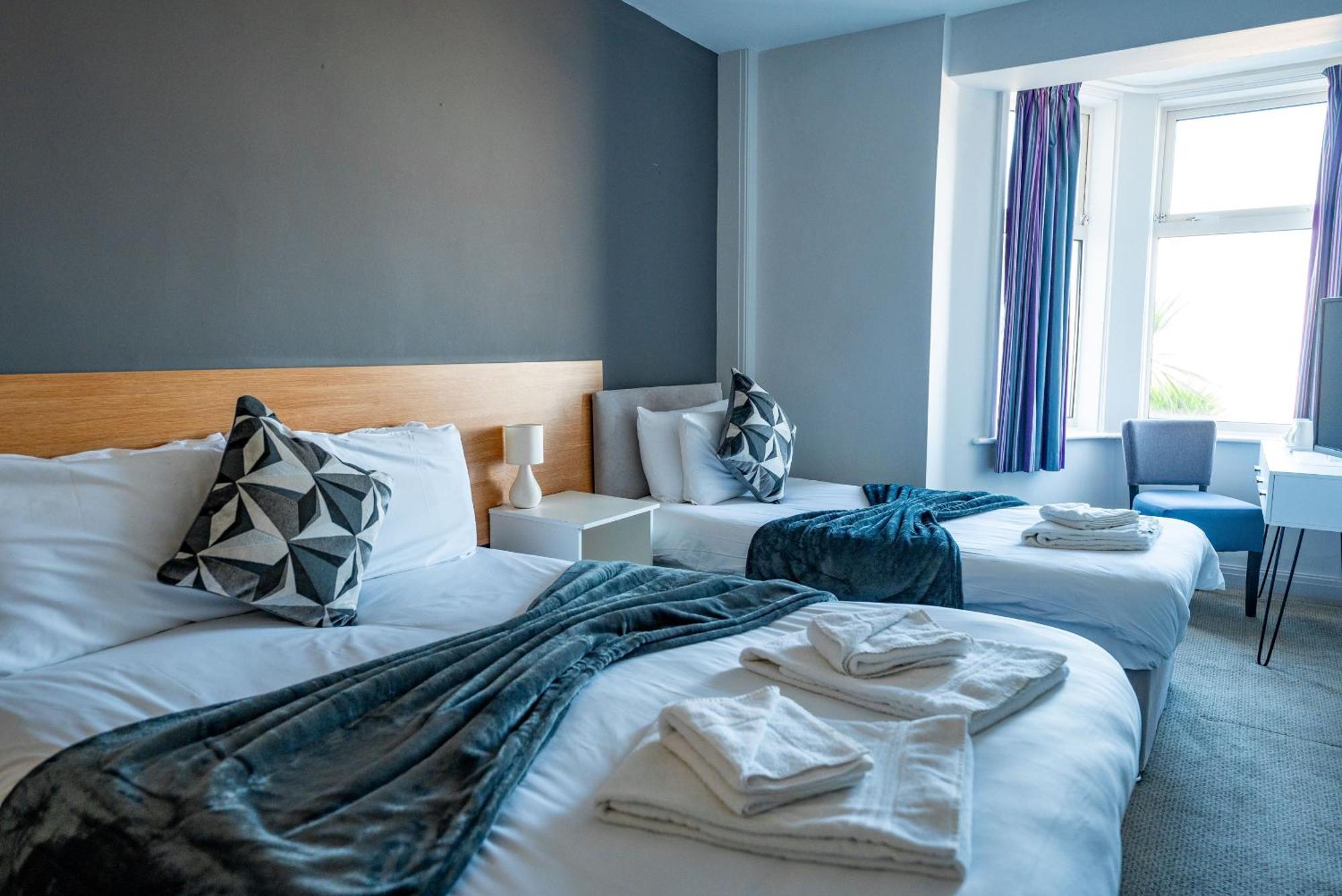 The Strathmore Hotel Morecambe Extérieur photo