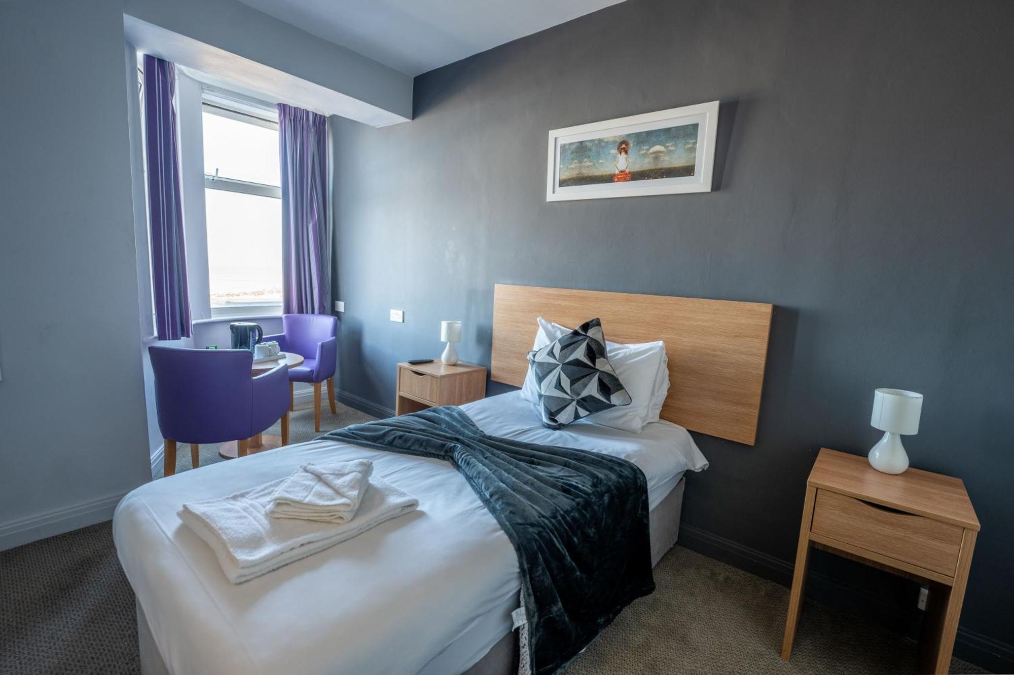 The Strathmore Hotel Morecambe Extérieur photo