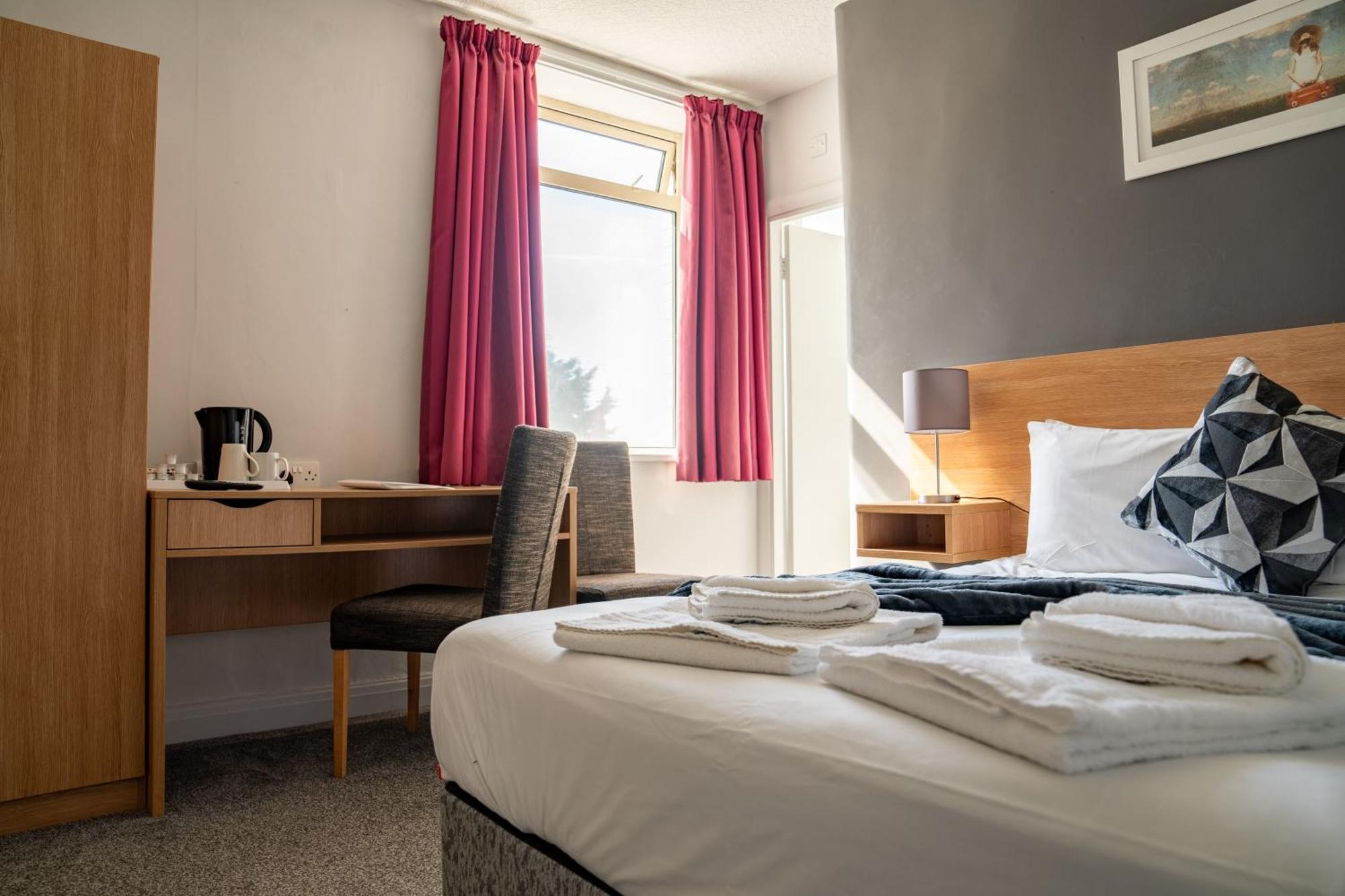 The Strathmore Hotel Morecambe Extérieur photo